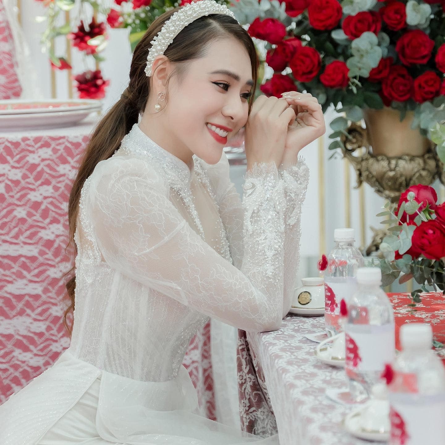 Hồ Bích Trâm hoãn cưới ảnh 2 Ho Bich Tram hoan cuoi anh 2