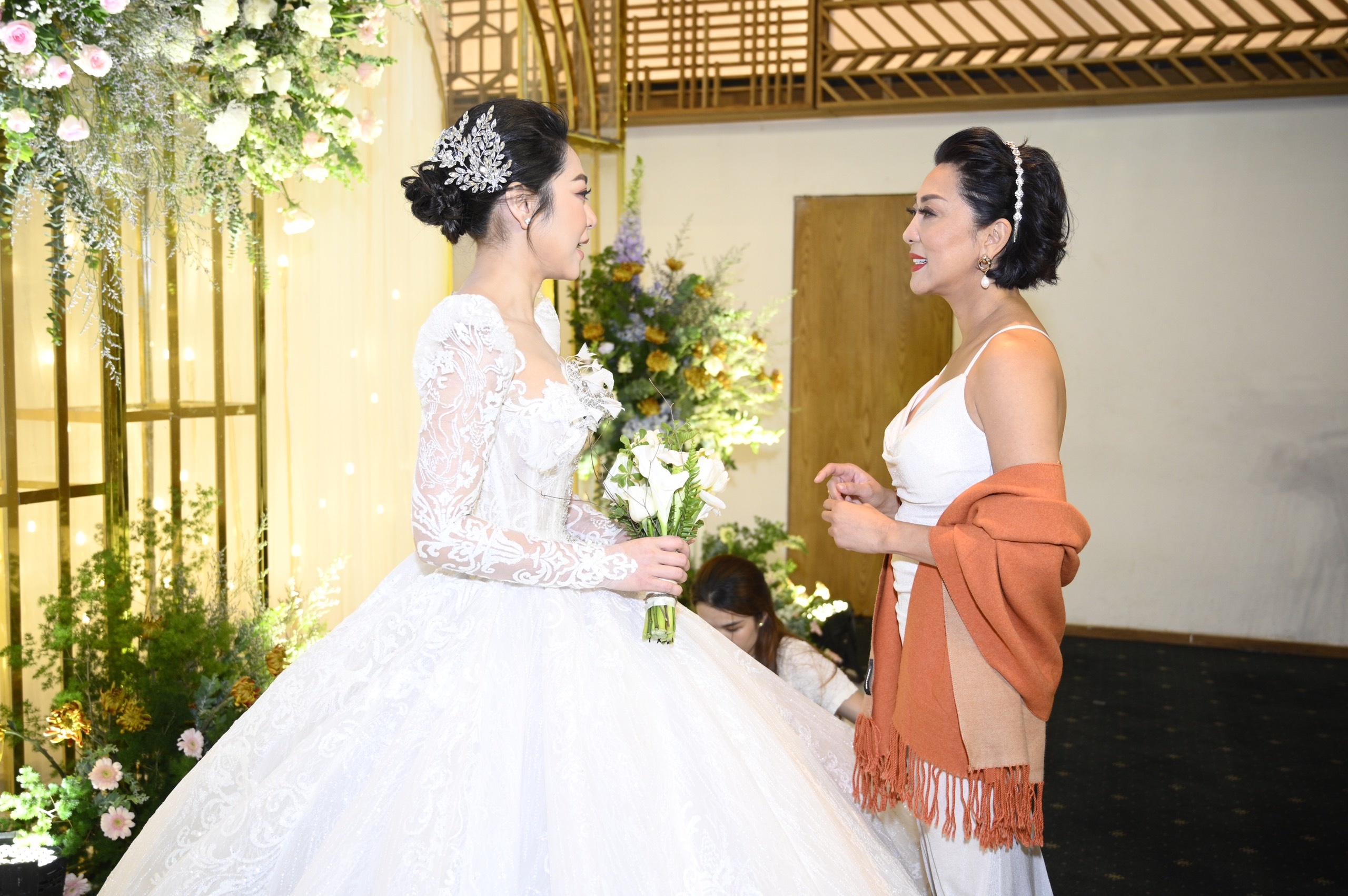 Dam cuoi Ha Thanh Xuan anh 5