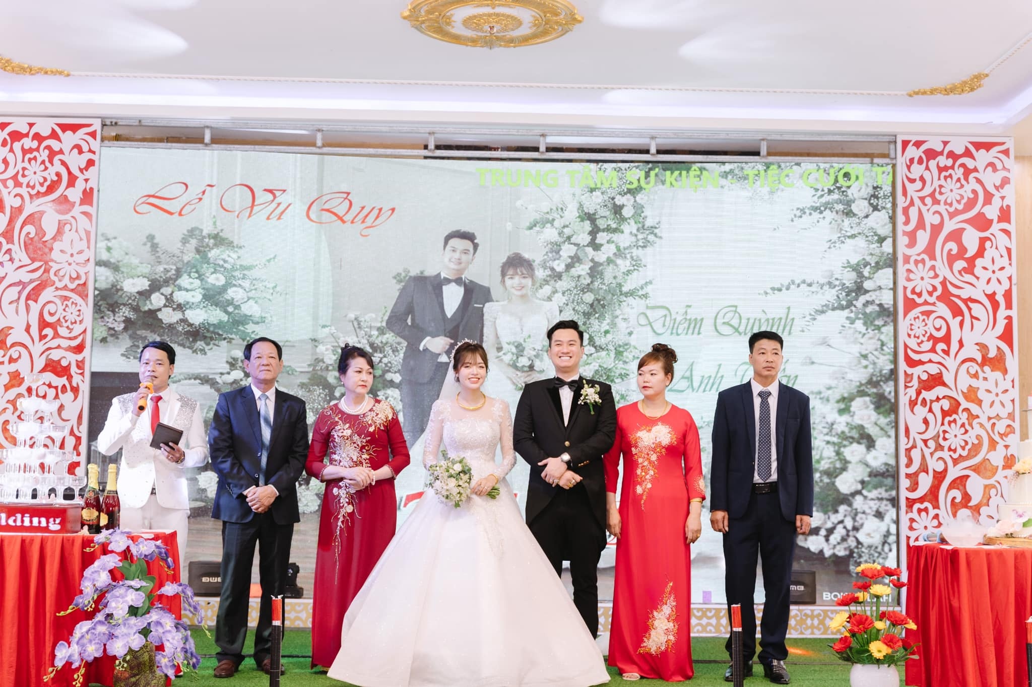 Dam cuoi dien vien Anh Tuan anh 7