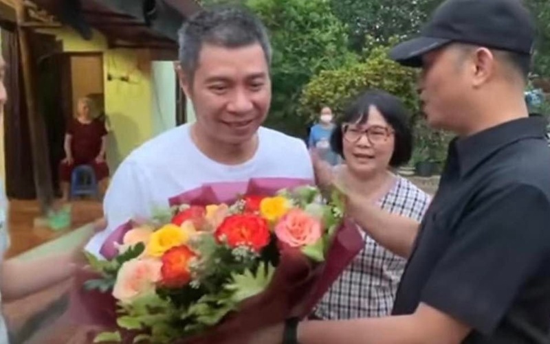 Nghe si Cong Ly tro lai hinh anh