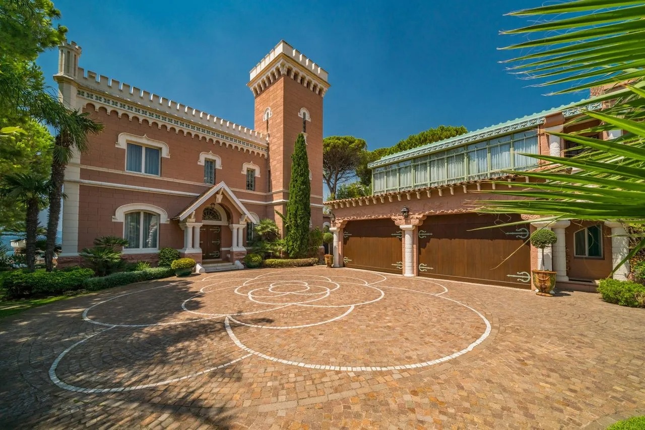 biet thu ven bien anh 2