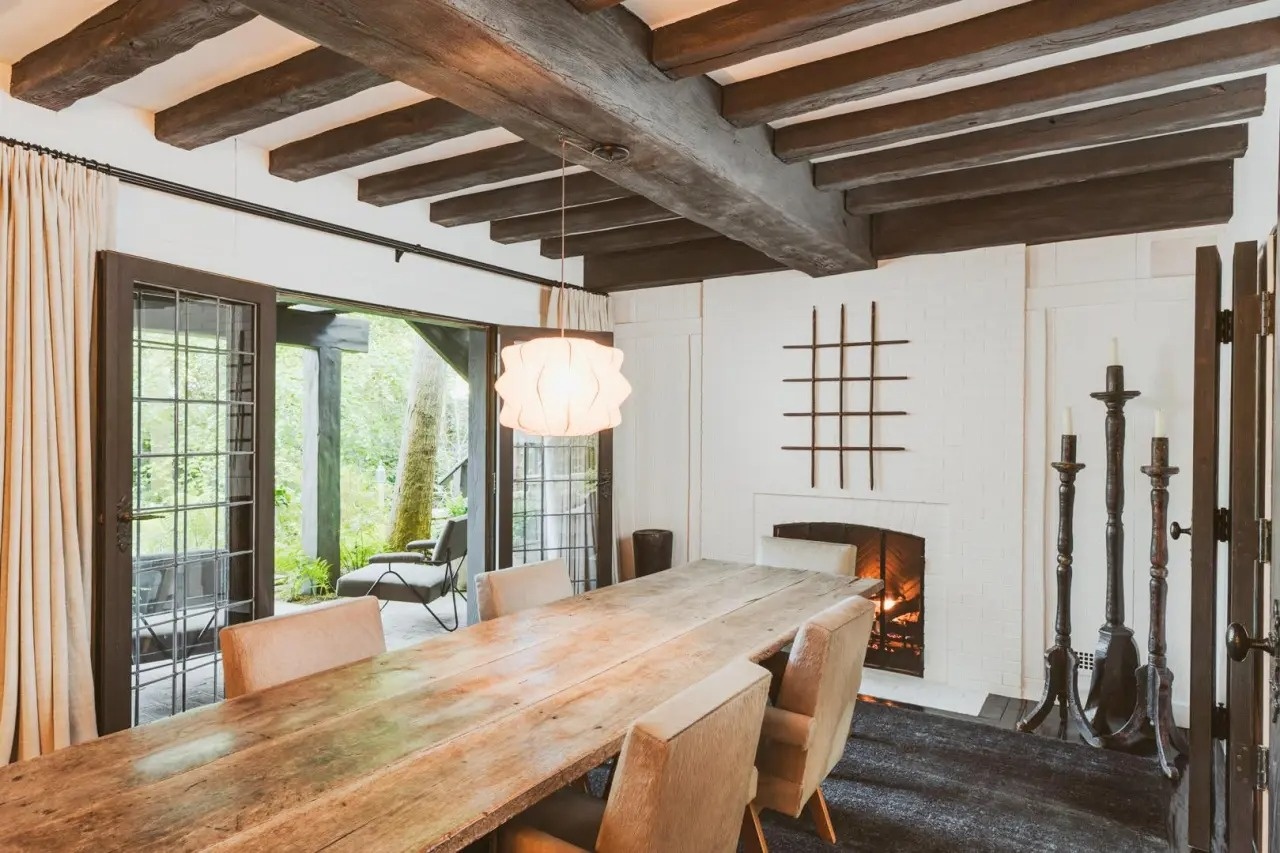 biet thu noi tieng anh 6