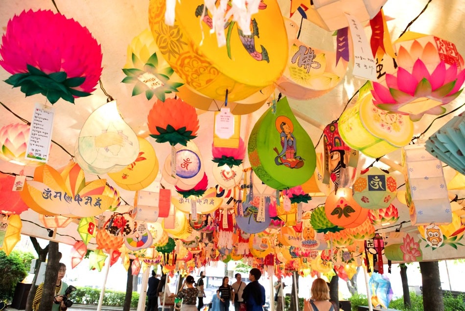 le hoi den long anh 1