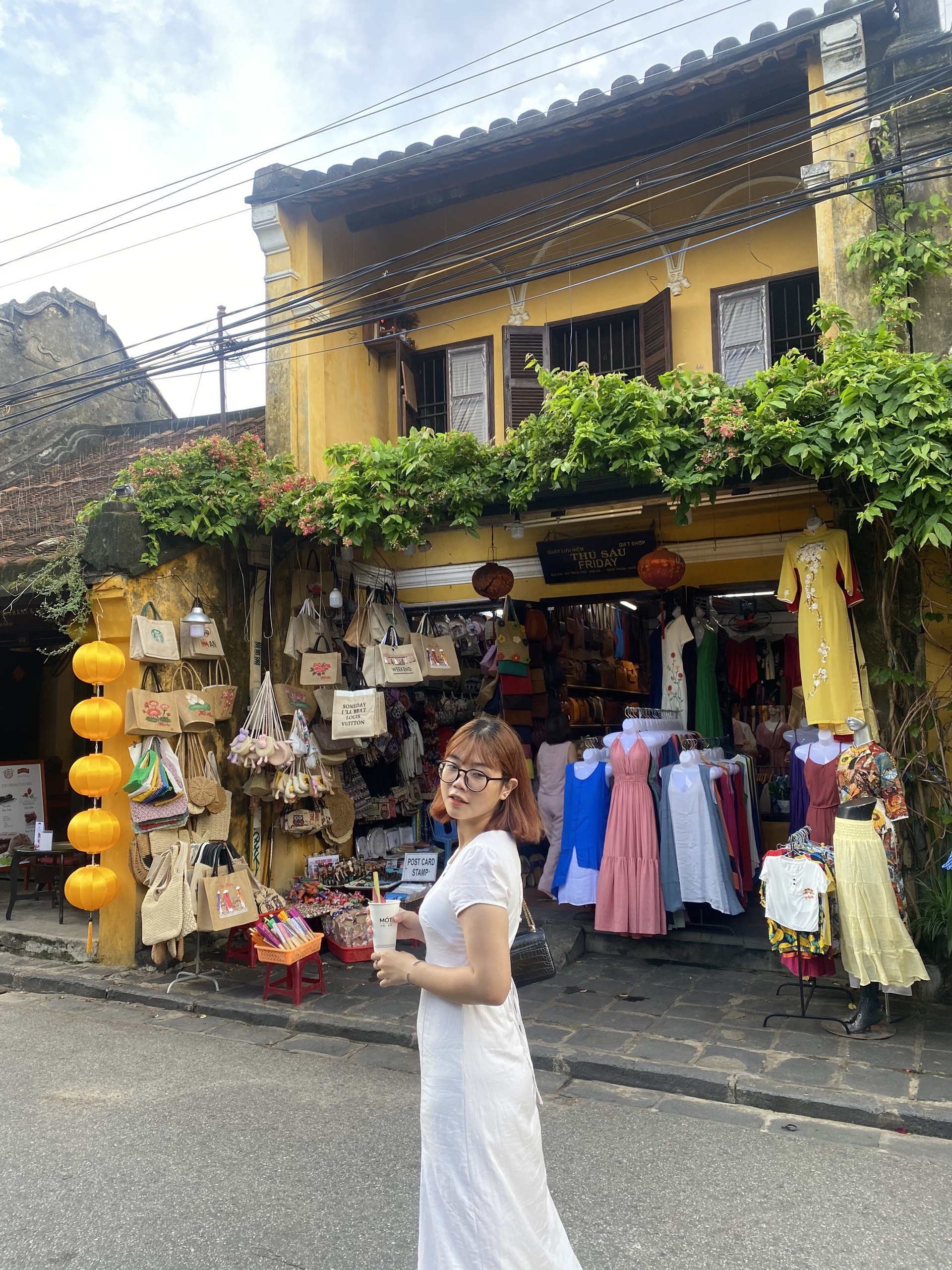 du lich cung ban than anh 4