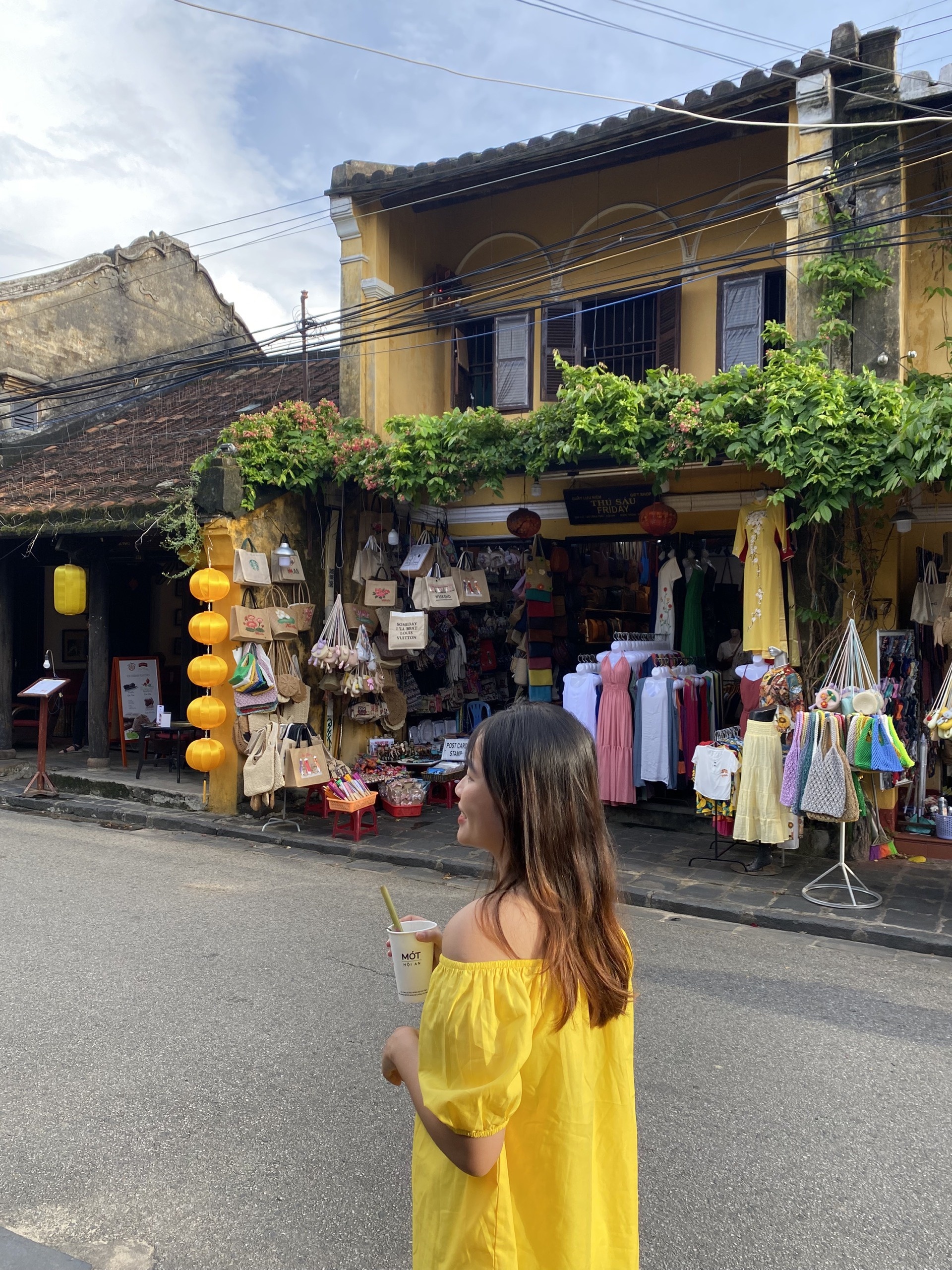 du lich cung ban than anh 3