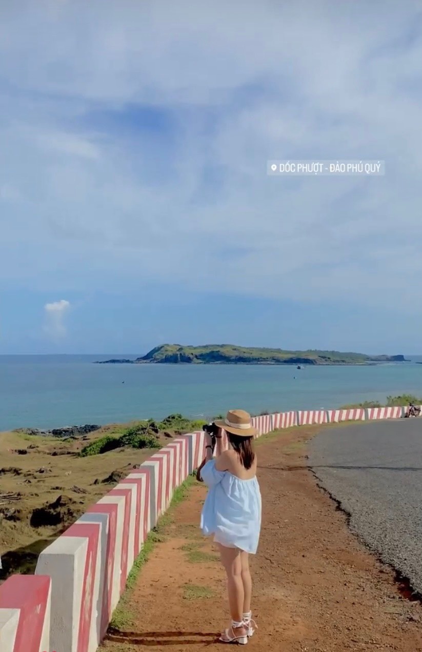 du lich cung ban than anh 9