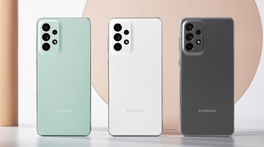 Nhung mau smartphone Android canh tranh voi iPhone 11 hinh anh