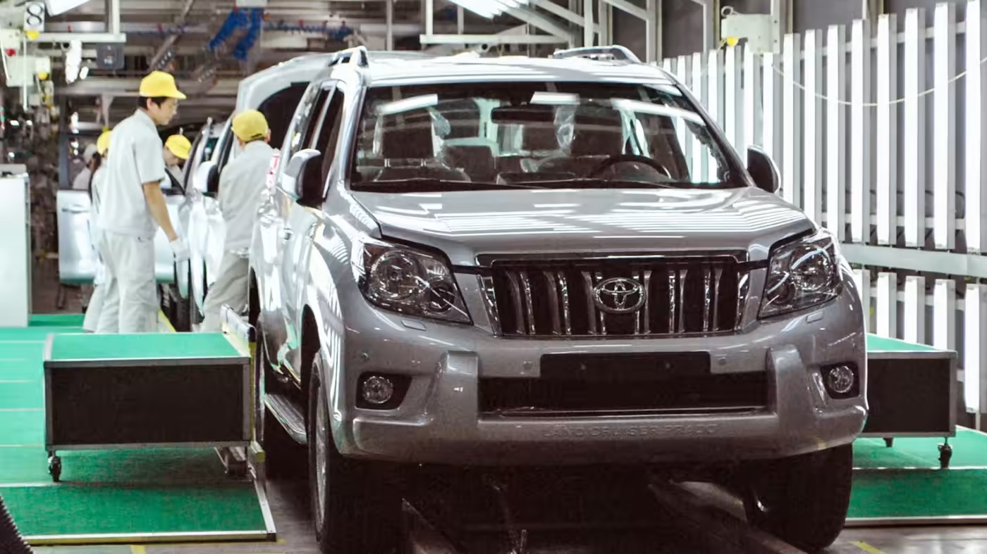 Toyota,  Apple dung san xuat anh 2