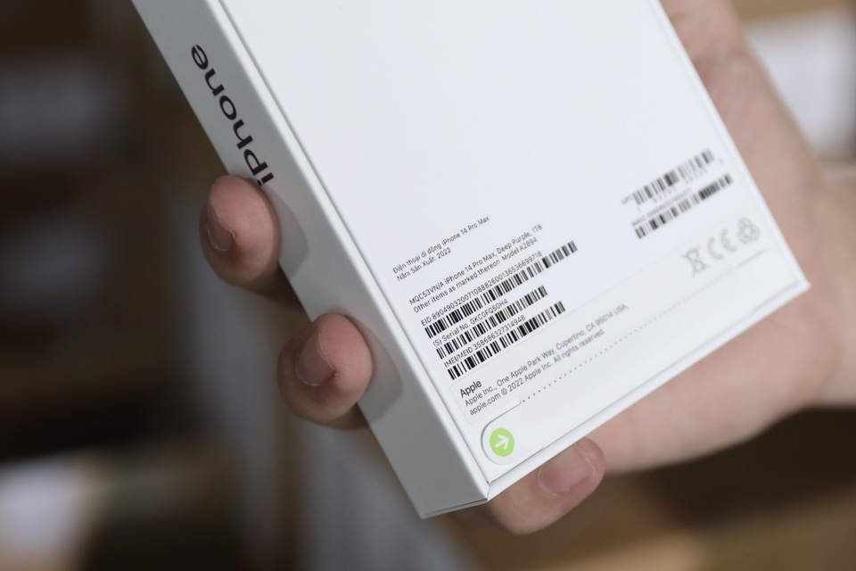 Co hoa don moi duoc bao hanh iPhone 14 chinh hang hinh anh