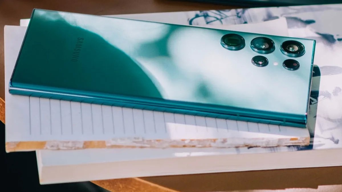 Samsung Galaxy S23 lo gia ban tai Viet Nam hinh anh