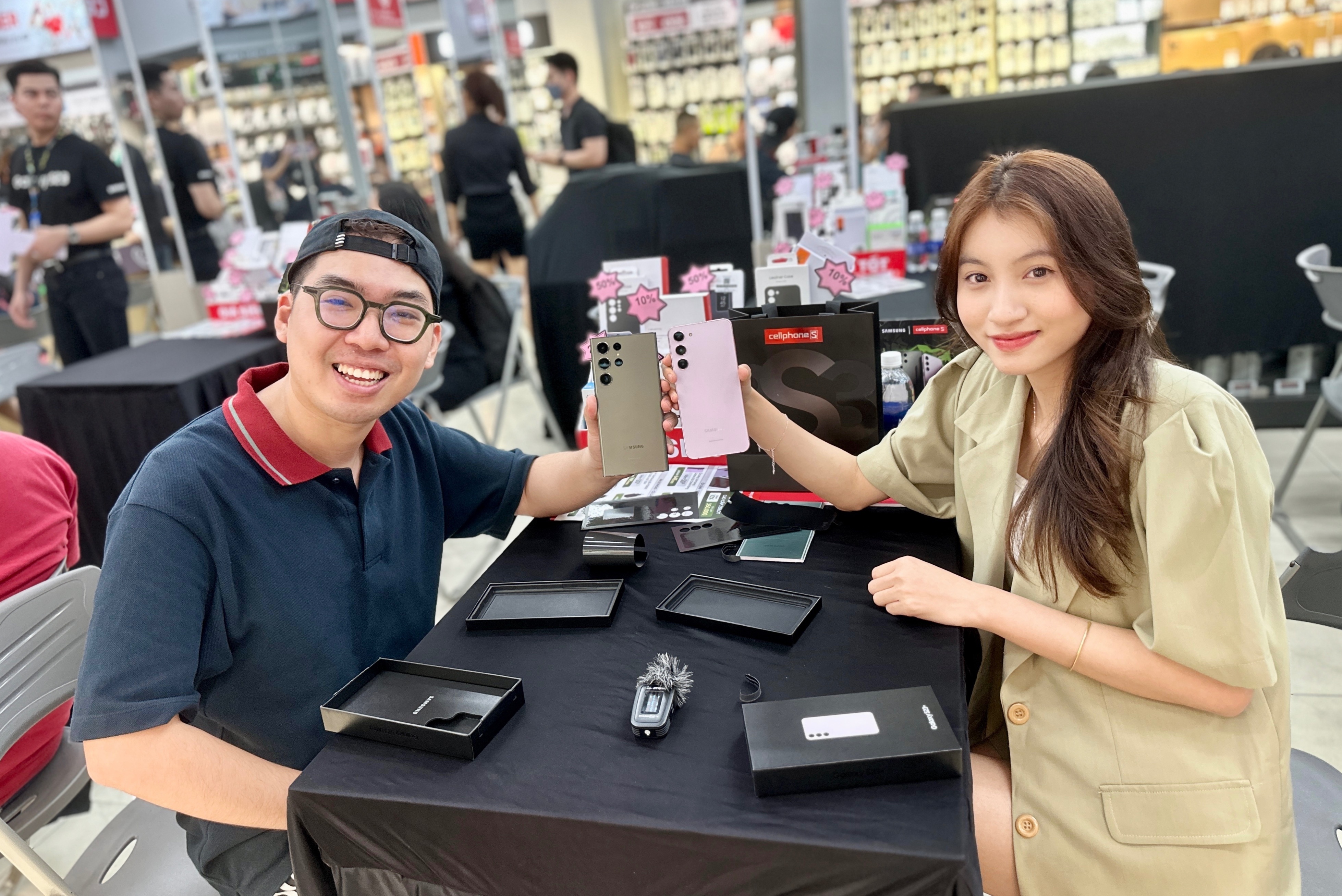 Hai sac thai trong man chao san cua dong Galaxy S23 hinh anh