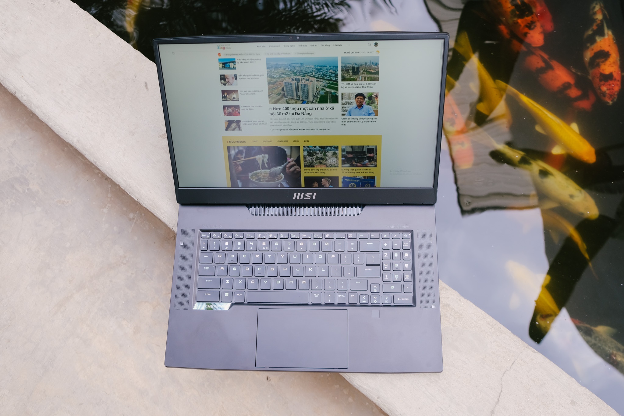 Laptop MSI GT77 anh 5