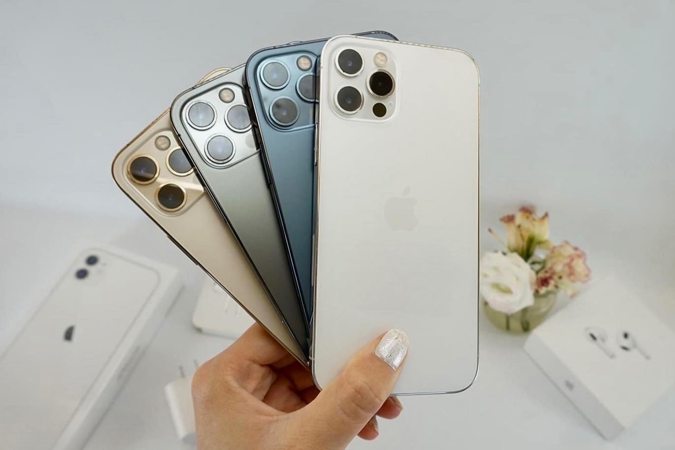 iPhone 12 Pro Max cu bat ngo dat hang hinh anh