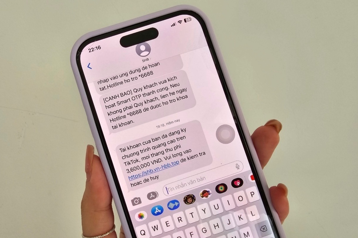 Chieu tro mao danh ngan hang de lua tien quay tro lai hinh anh