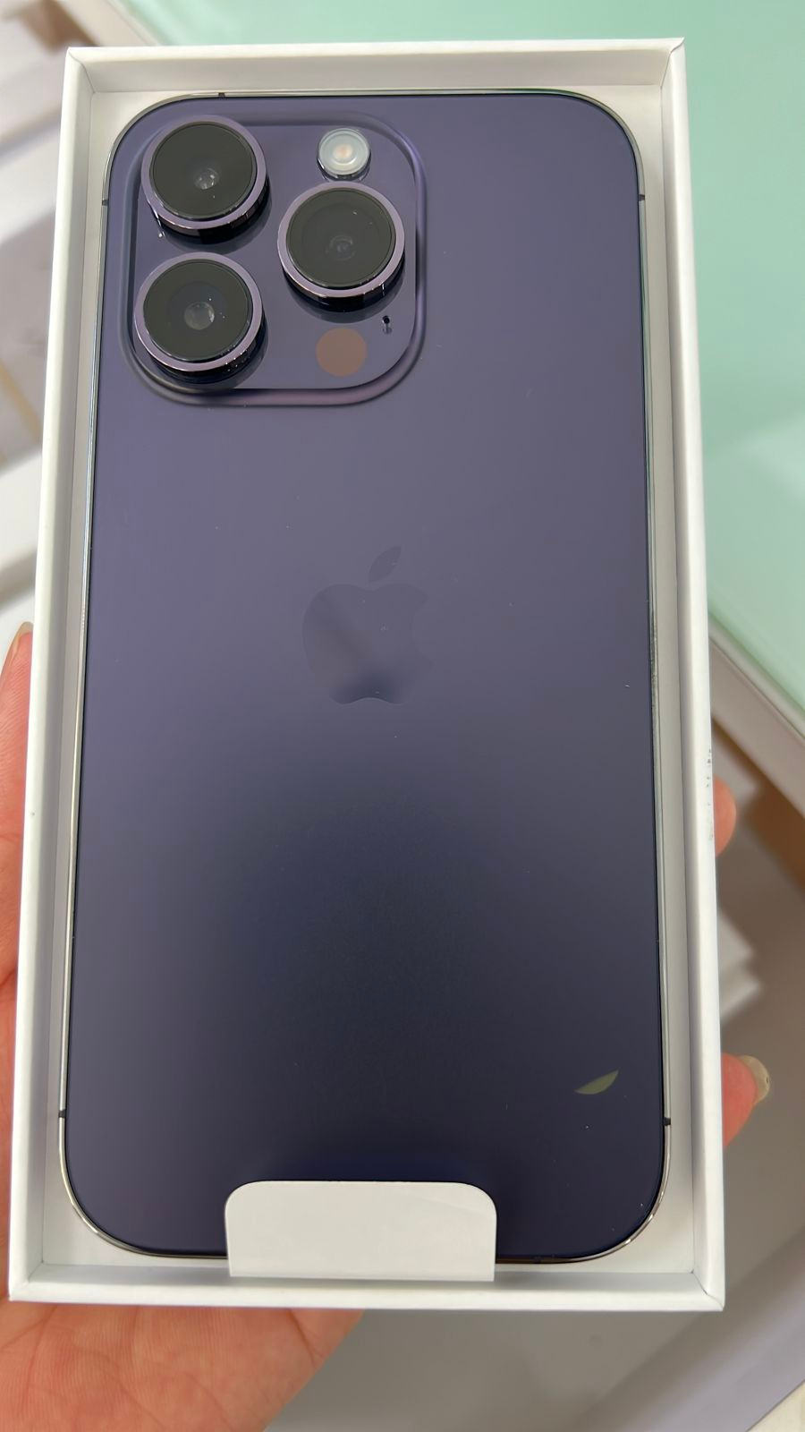 iPhone tim troc son anh 4