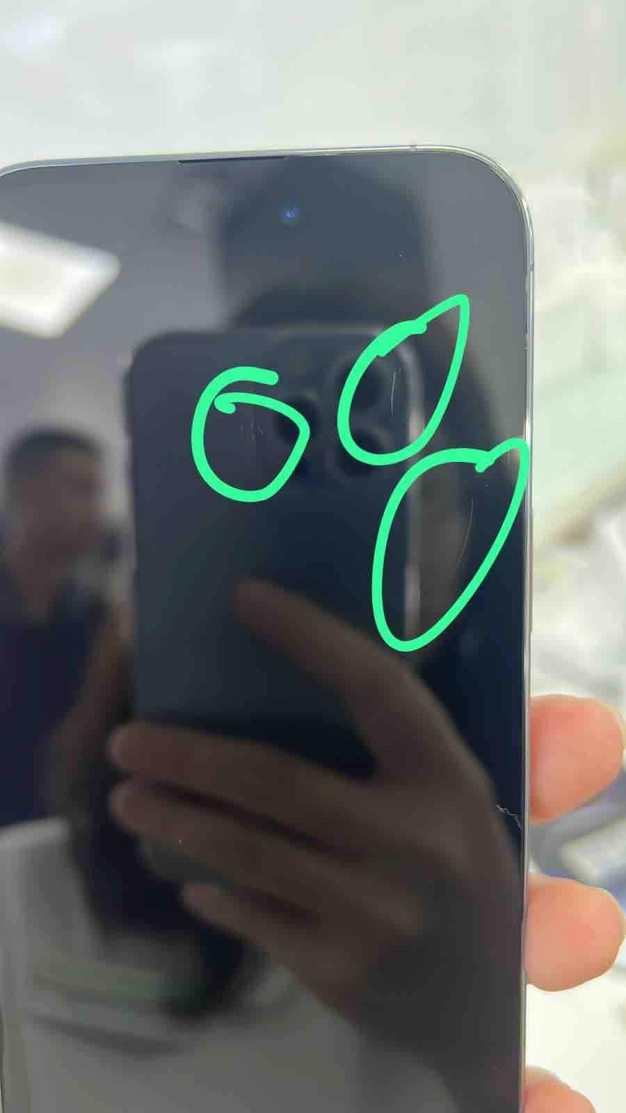 iPhone tim troc son anh 1