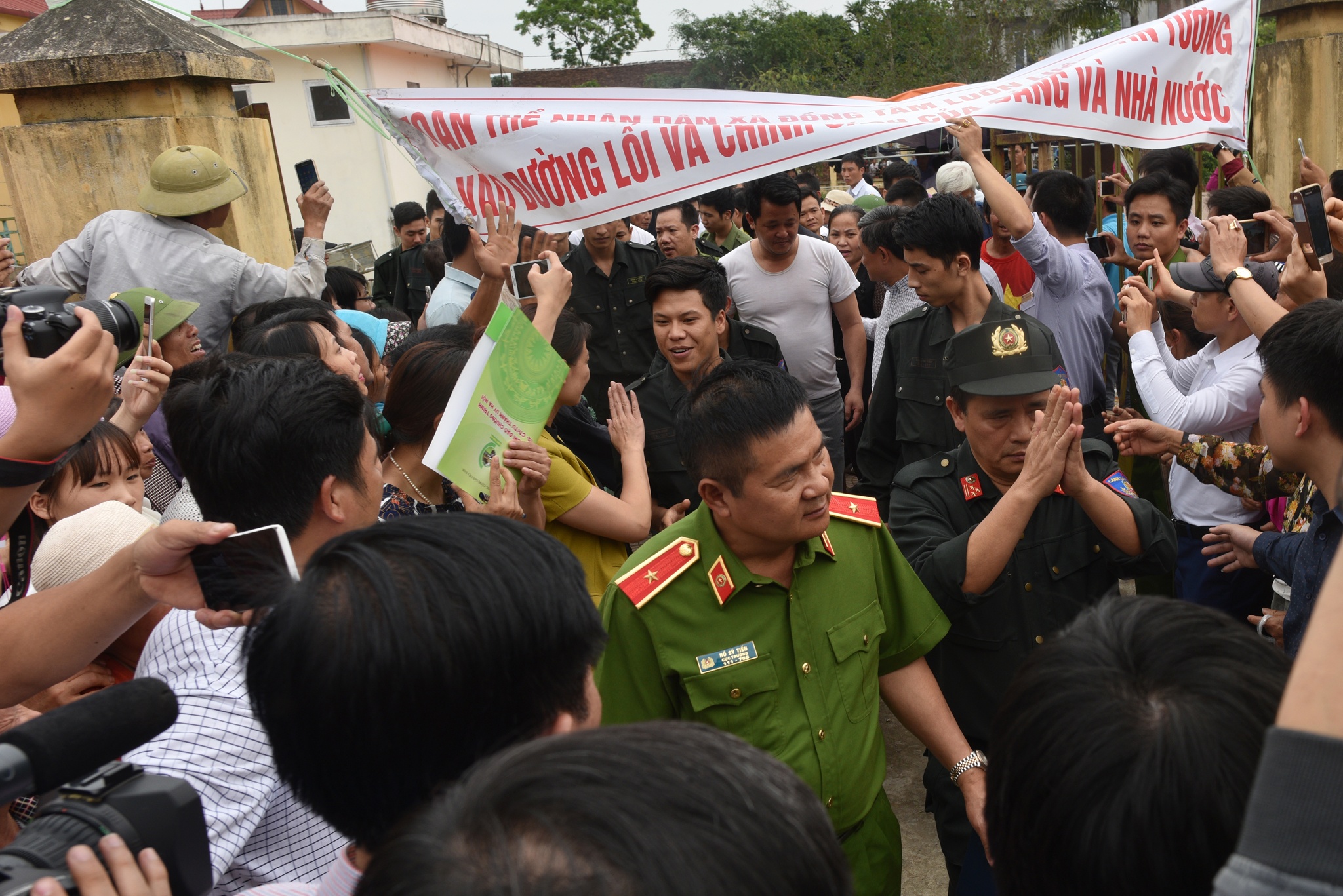 khoanh khac tha 19 nguoi anh 6