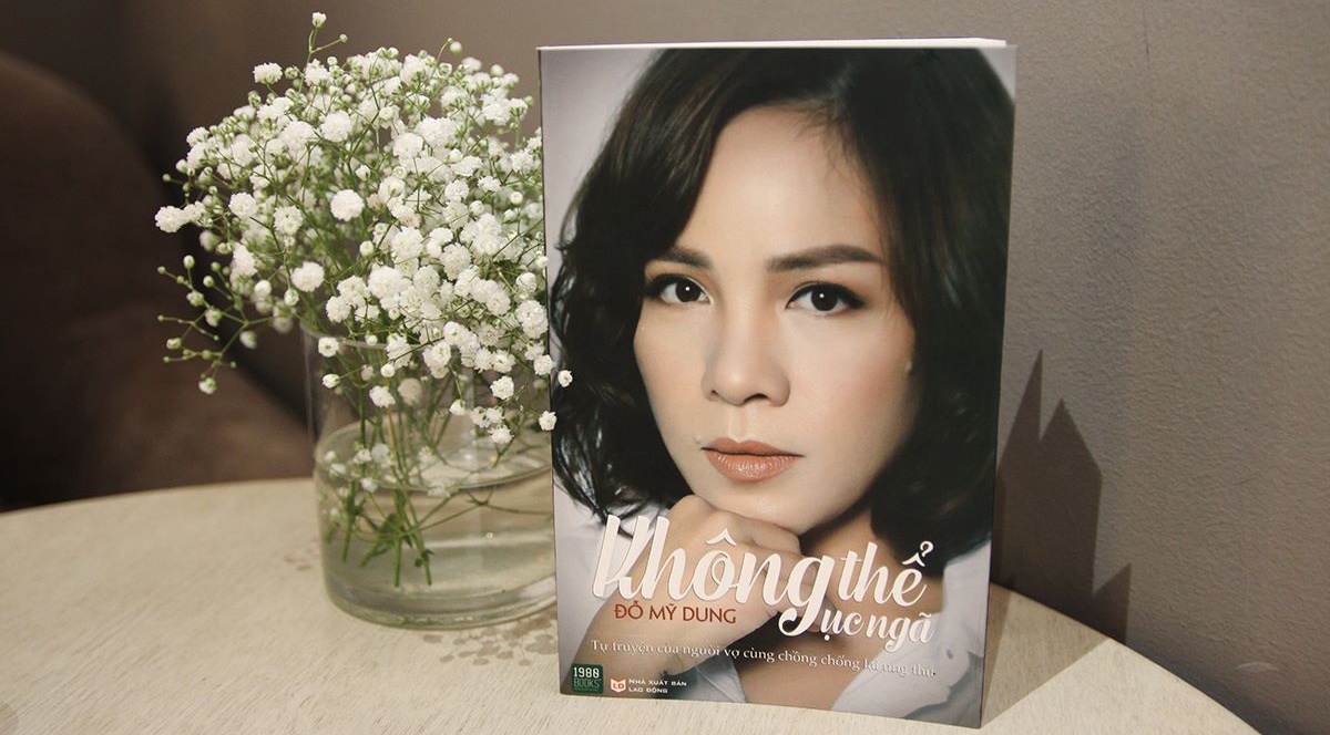 Em gai ca si My Linh viet sach ke cuoc chien chong ung thu hinh anh