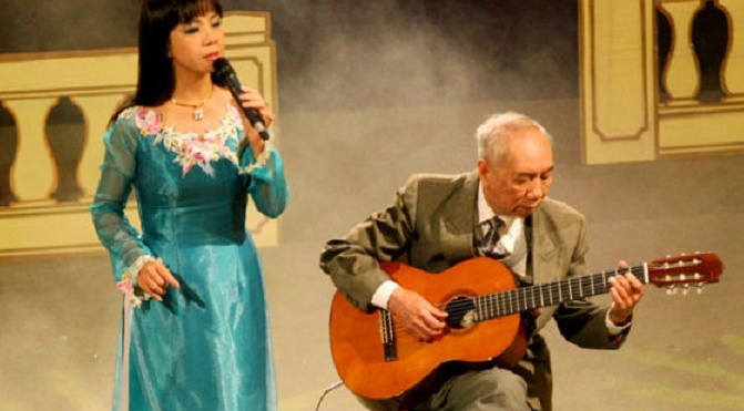 Nhac si Hoang Giac, tac gia ‘Mo hoa’, qua doi hinh anh