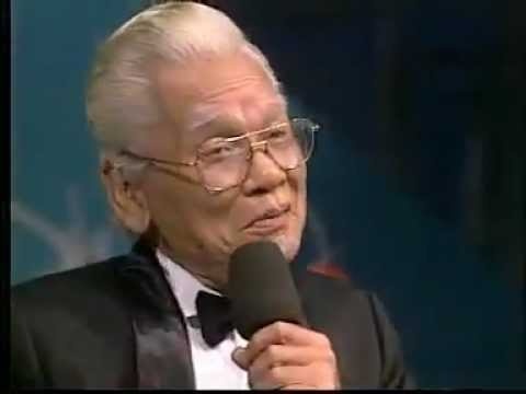 Tai tu Ngoc Bao hat ca khuc 