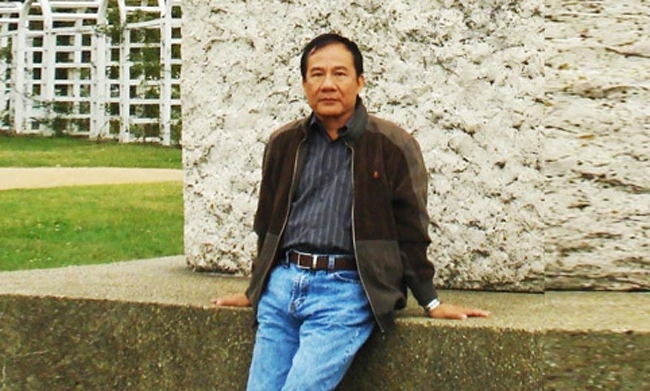 Tran Duc Tien,  Sach vi pham ban quyen anh 2