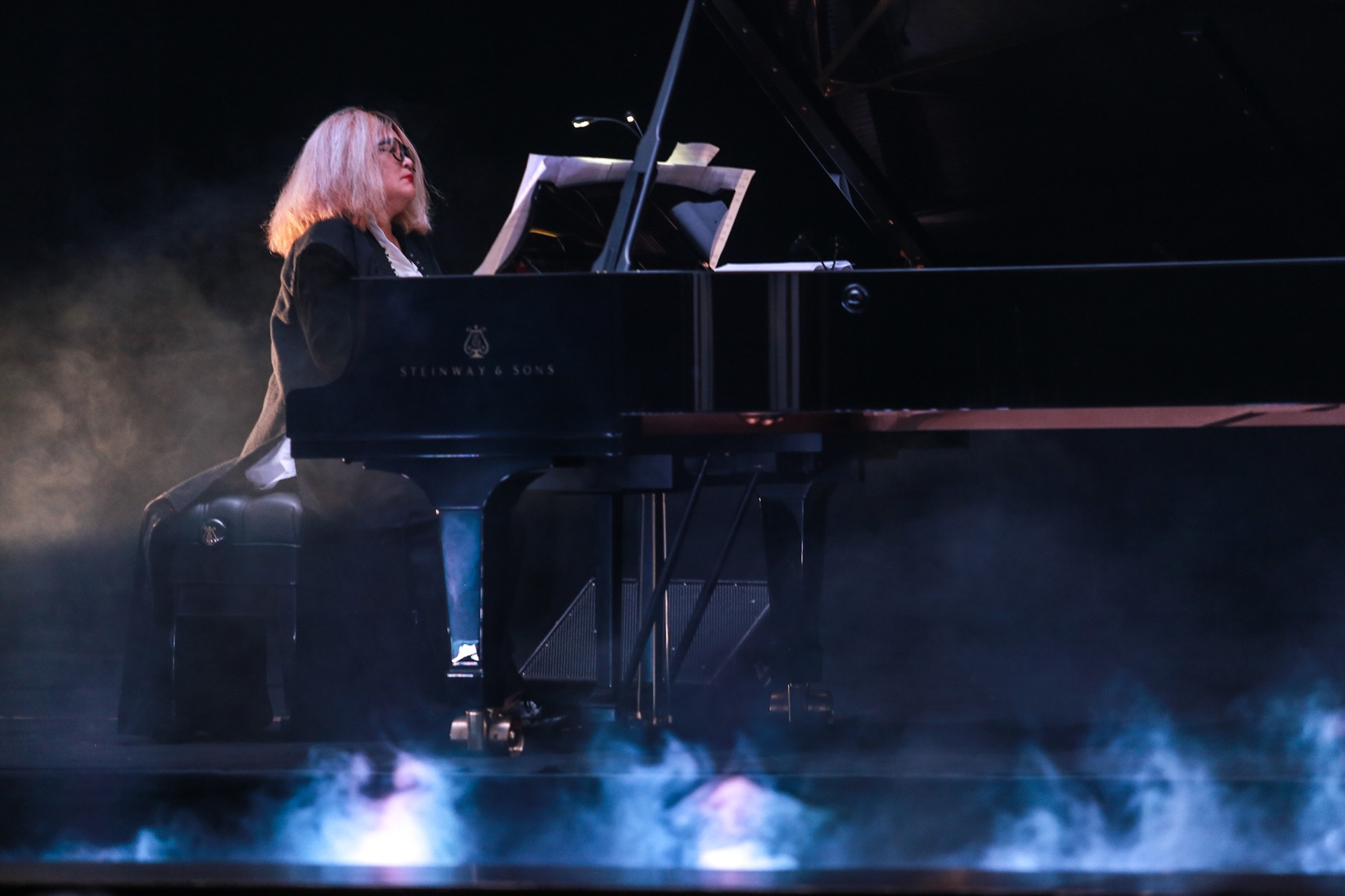 Hoa nhac,  Am huong truyen thong anh 1