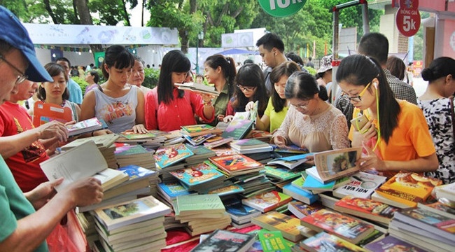 Viet Nam xuat ban 300 trieu ban sach trong nam 2017 hinh anh