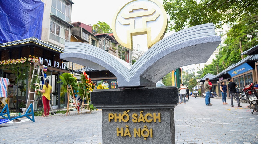 Phuong an ‘giai cuu’ pho sach duoc gui chu tich TP Ha Noi hinh anh