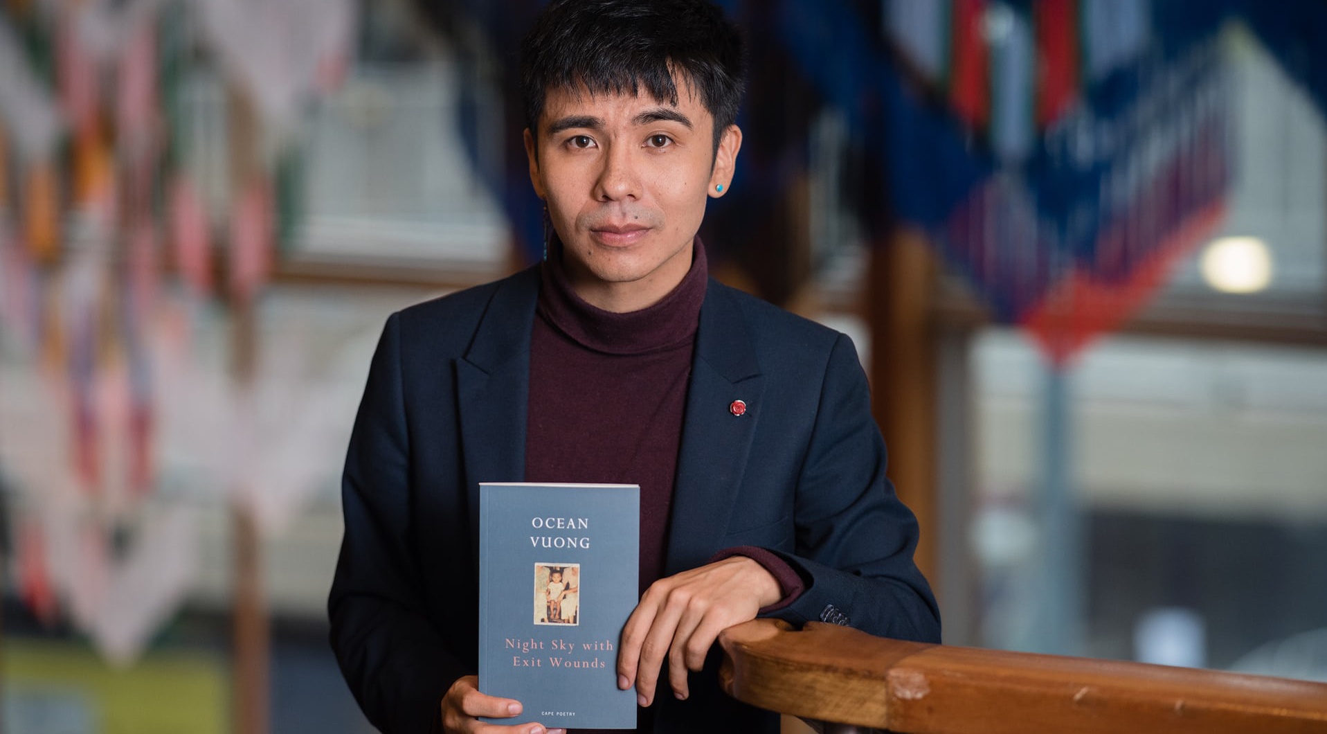 Tac gia tre goc Viet gianh giai thuong TS Eliot hinh anh