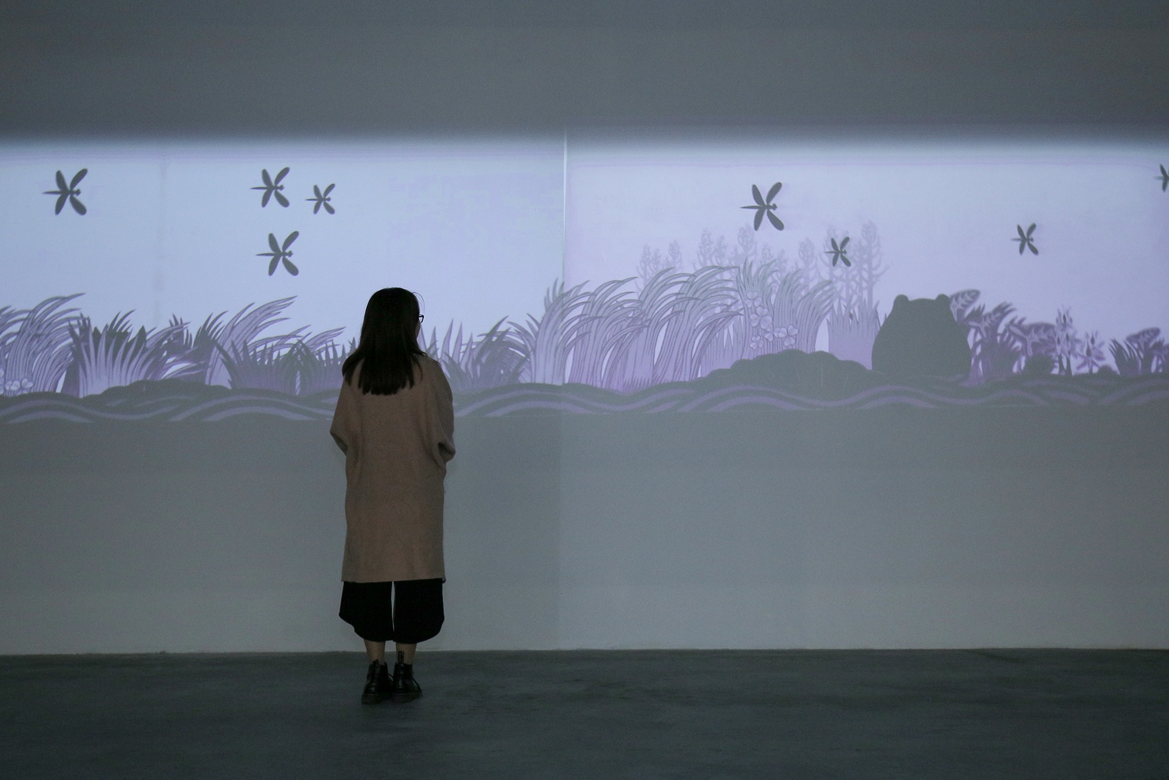 Triển lãm "Chạm tới những thế giới" ảnh 3 Trien lam "Cham toi nhung the gioi" anh 3