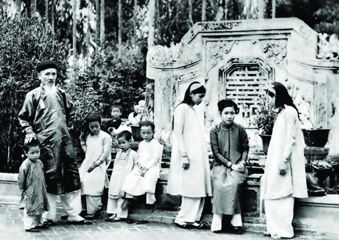 Đặng Văn Ngữ, Tôn Nữ Thị Cung, sách "Mẹ tôi" ảnh 2 Dang Van Ngu, Ton Nu Thi Cung, sach "Me toi" anh 2