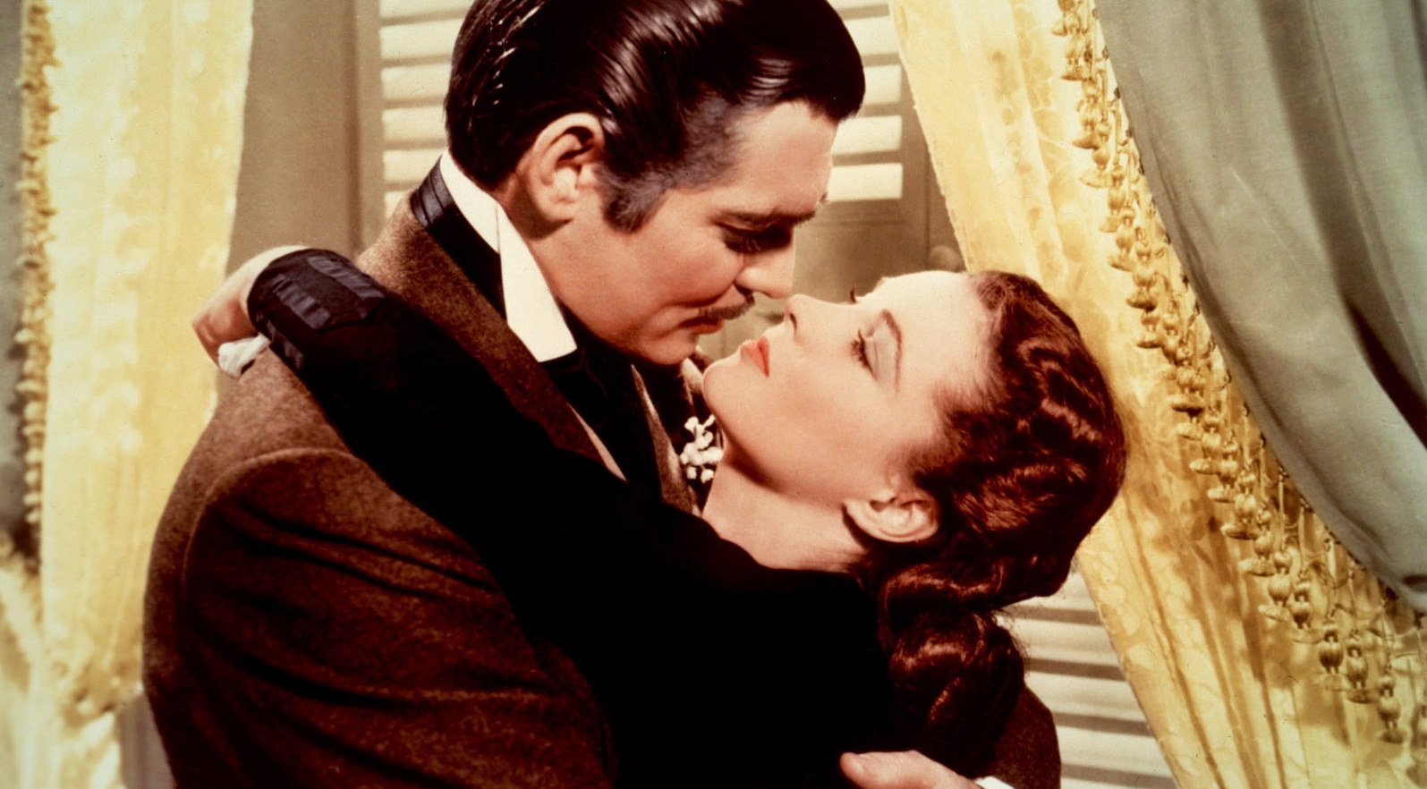 Nhung chuyen tinh manh liet trong tac pham van hoc kinh dien hinh anh