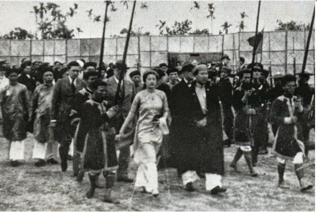 Vua Bao Dai chon vo nhu the nao anh 4