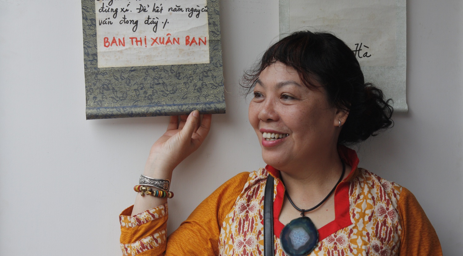 Y Ban: Tho ‘phay’ khien nguoi ta kich thich vo cung hinh anh