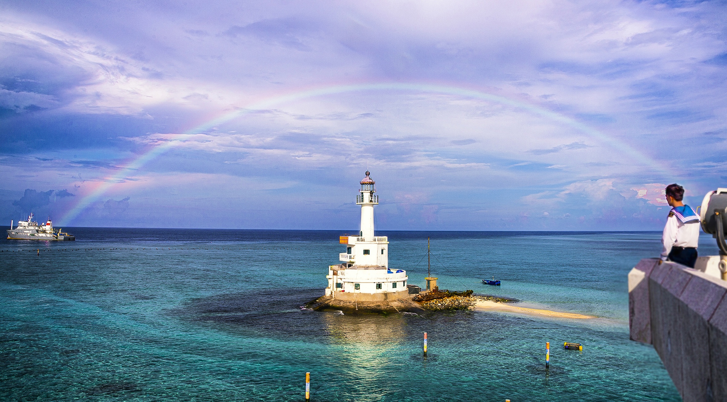 Khoanh khac trong treo, trang le cua Truong Sa trong sach anh hinh anh