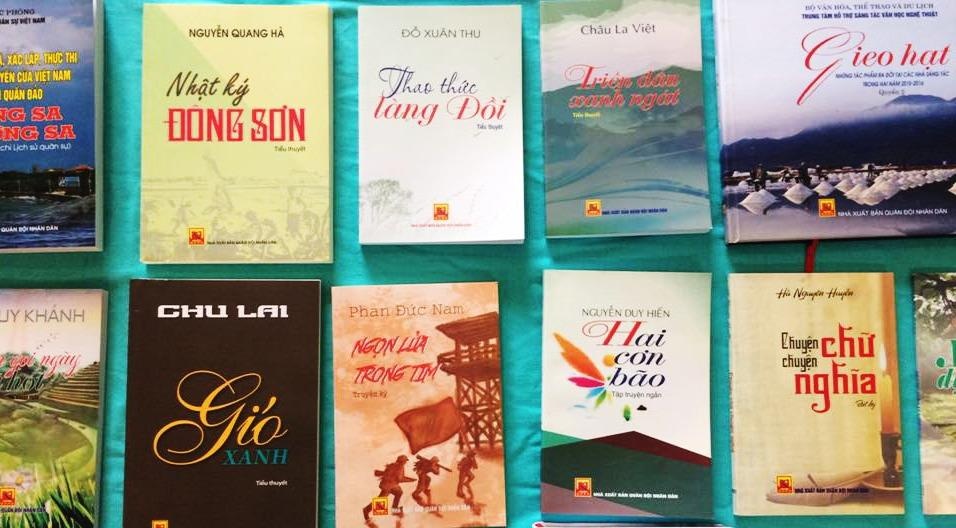 Van hoc de tai nguoi linh khong bao gio cu hinh anh