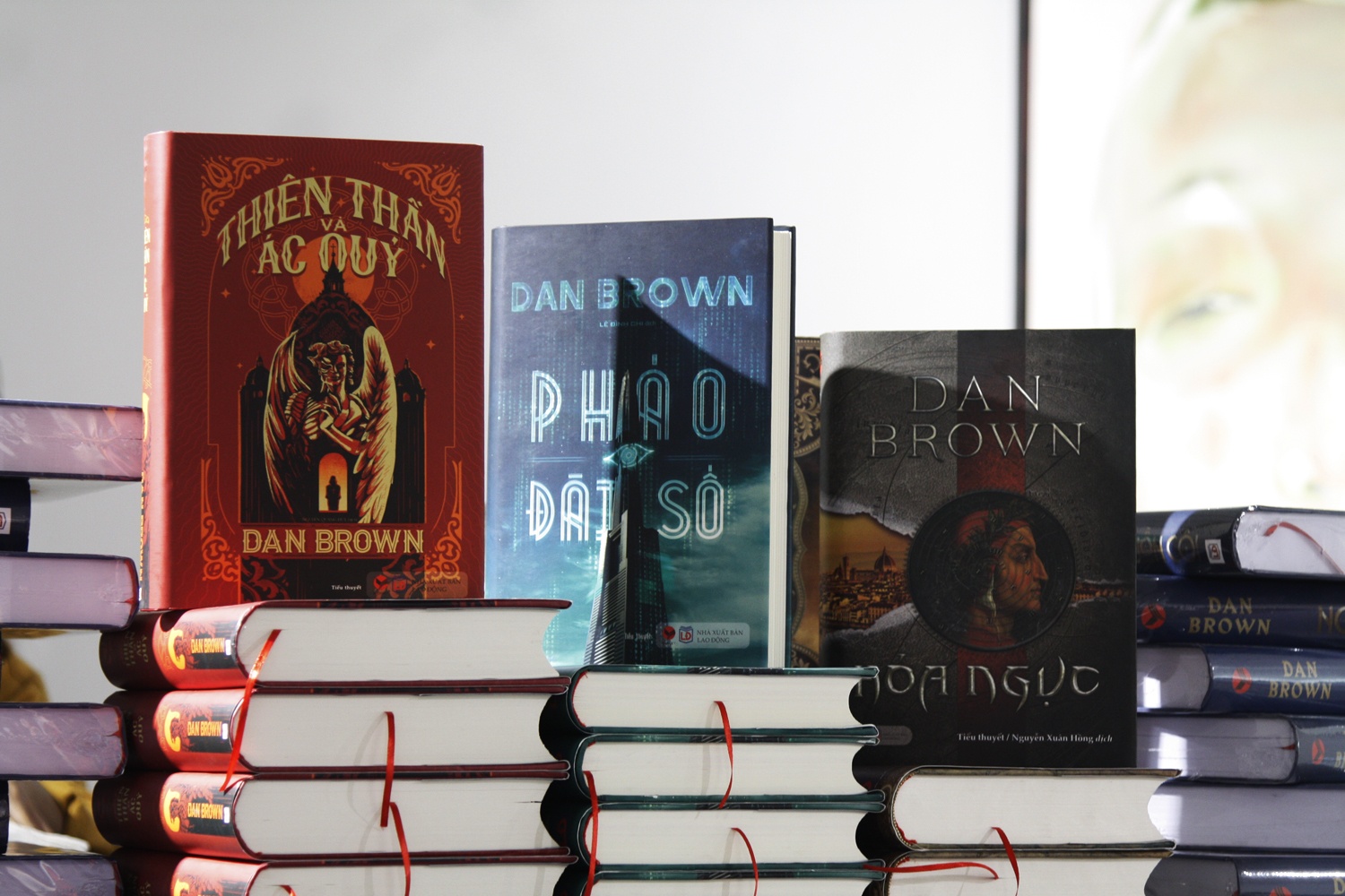 Tieu thuyet Nguon coi tien doan tuong lai nhan loai anh 3