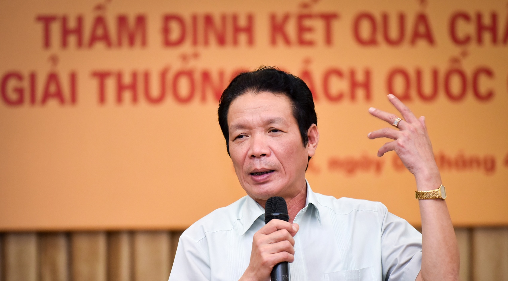 Hoi dong Giai Sach Quoc gia tham dinh ket qua chung khao hinh anh