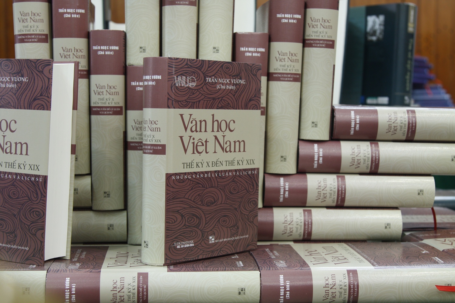 Tu sach,  Sach khoa hoc,  Lich su anh 3