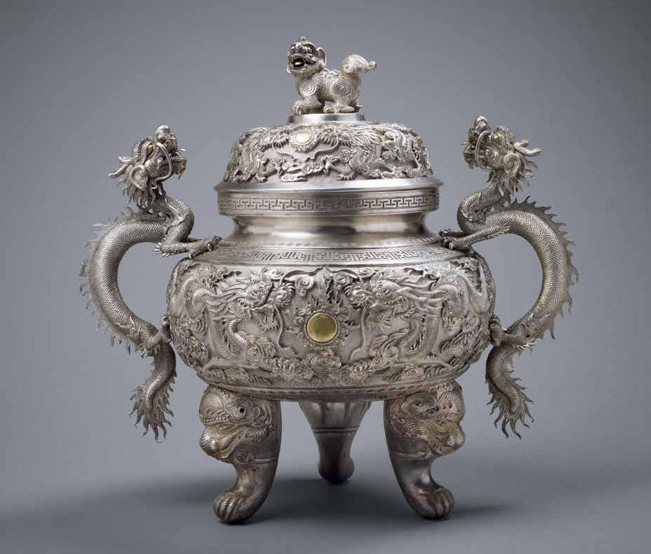 Bao vat Hoang cung trieu Nguyen anh 8