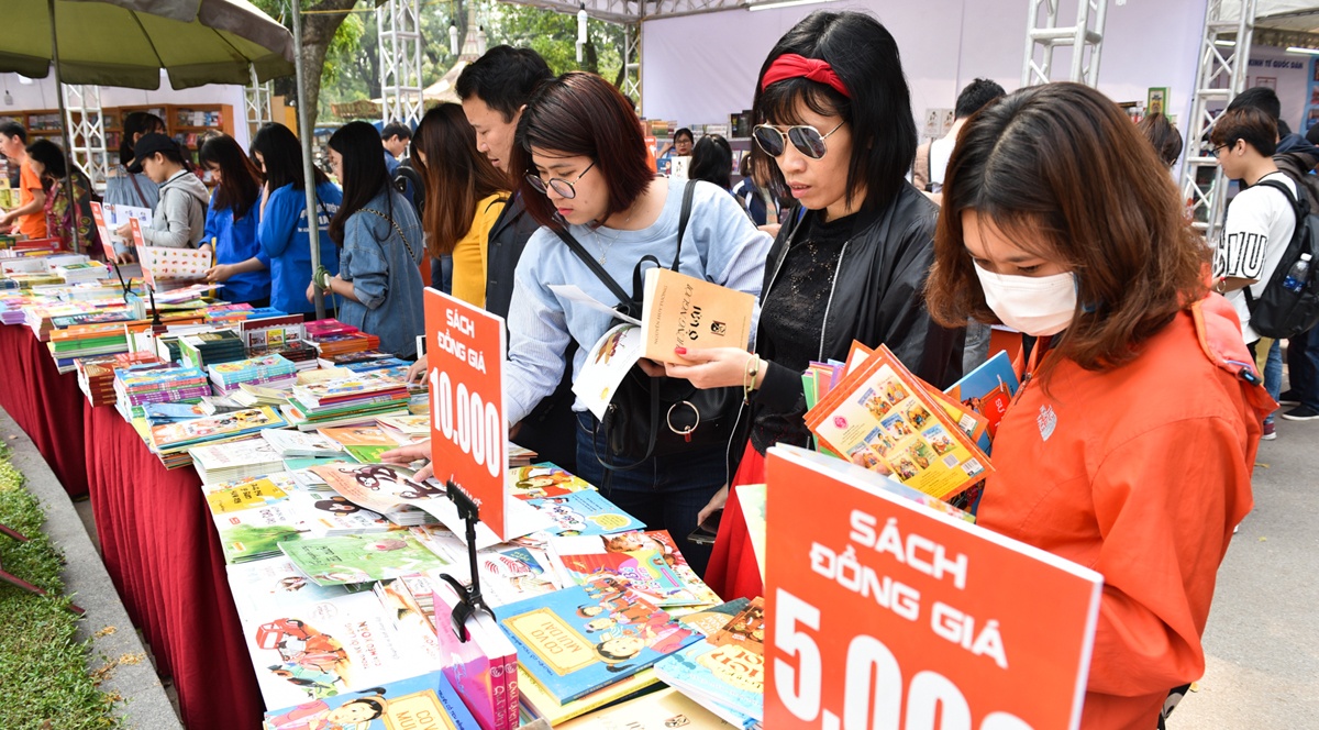 Ngay Sach tro thanh ngay hoi van hoa tren ca nuoc hinh anh