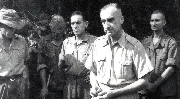 Tuong De Castries bi bat o Dien Bien Phu nhu the nao? hinh anh