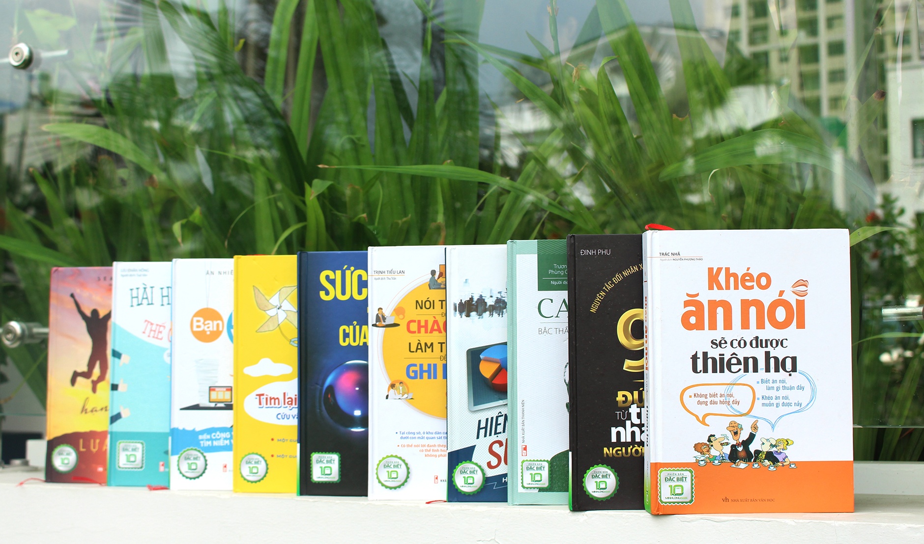 Bo sach "Hanh trinh di va den,  doc va truong thanh anh 2