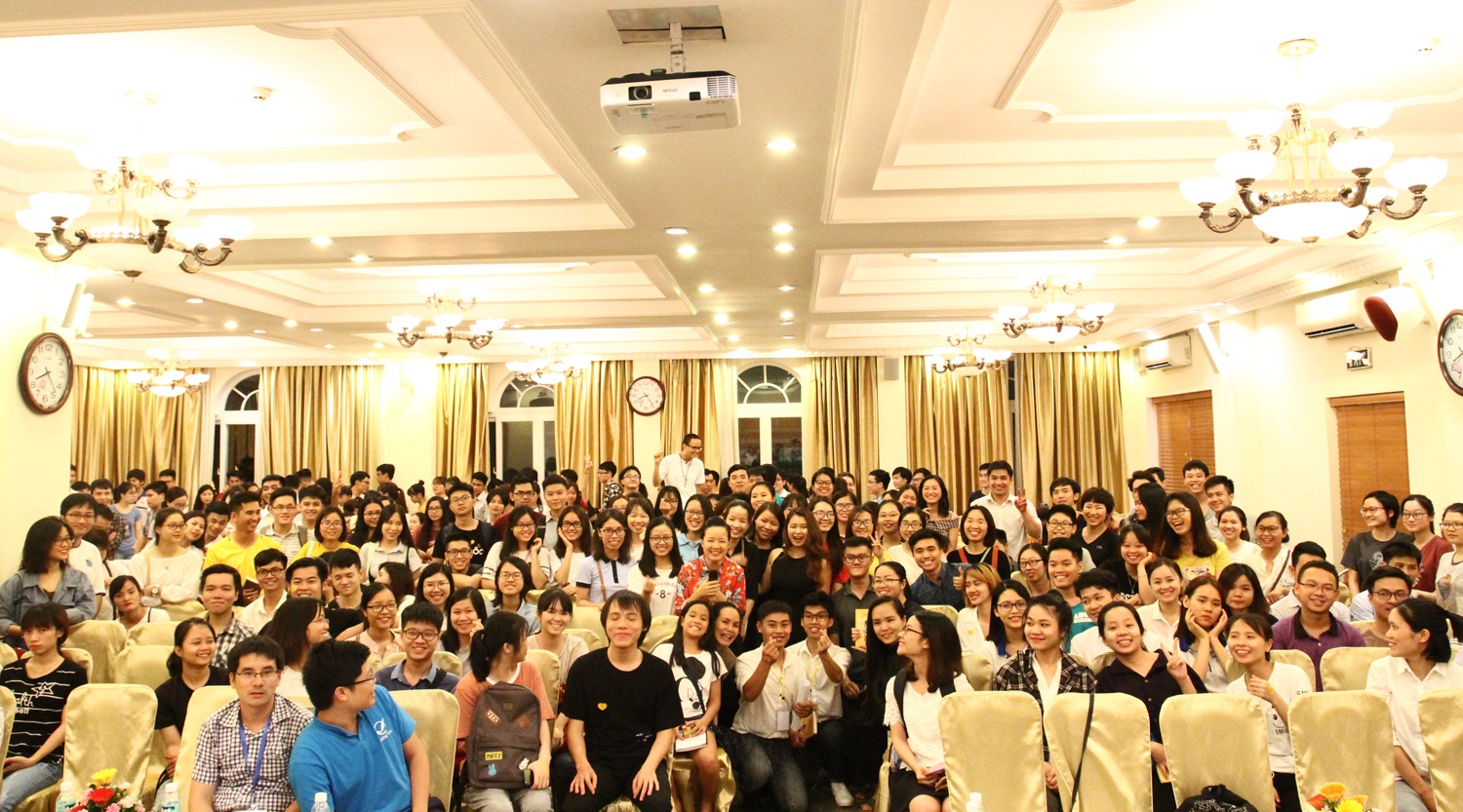 Sach moi cua Huyen Chip anh 1