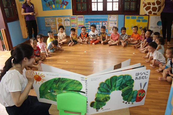 Sach hieu nhi giam gia dip 1/6 anh 2