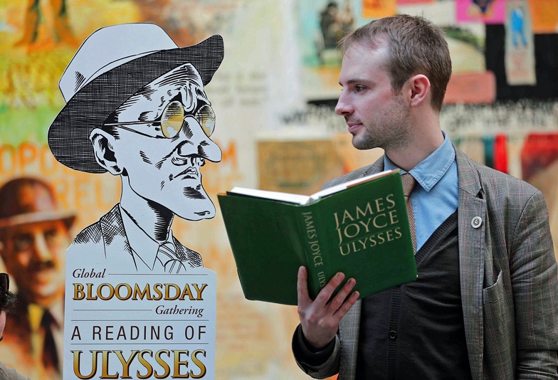 Nhung ngay ky niem ve doc sach duoc an mung nhu the nao? hinh anh