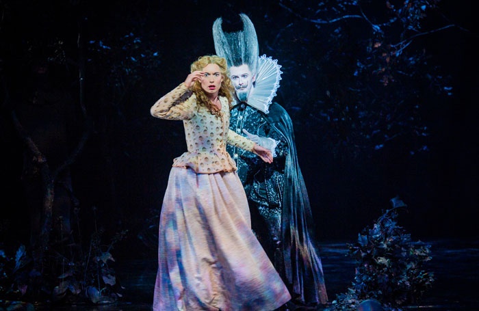 'Giac mong dem he' hoang da va day ao mong cua nuoc Anh hinh anh