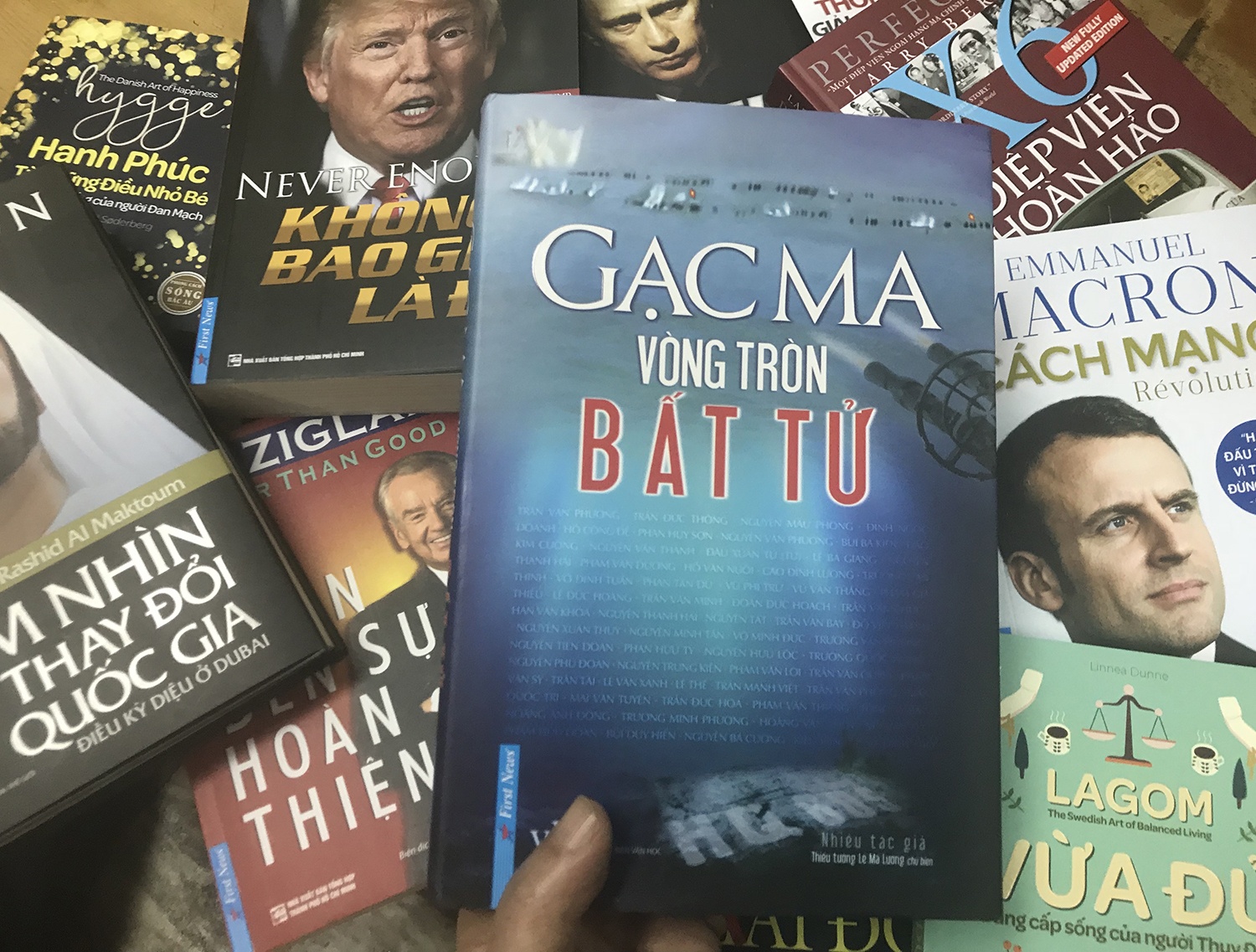 Sach ve Gac Ma duoc mua ban quyen tai My hinh anh