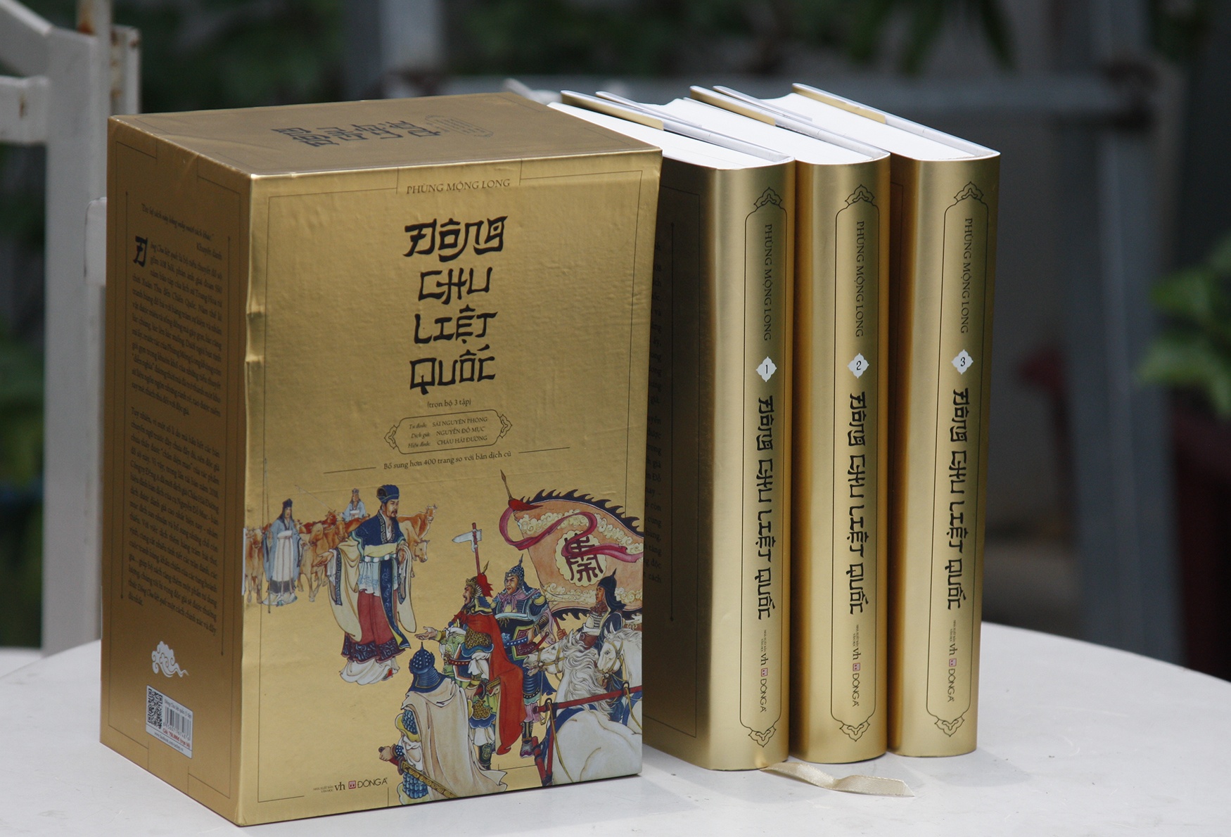 100 nam hoan thien ban dich 'Dong Chu liet quoc' de hieu Trung Quoc hinh anh