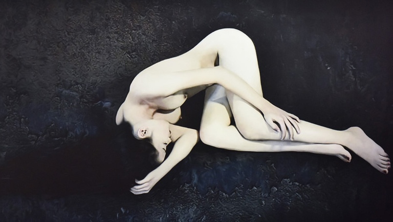 Cong chung no nuc xem anh nude nghe thuat, tao ky luc cho trien lam hinh anh